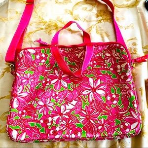 Lilly Pultizer Laptop zip bag! ADORABLE!
